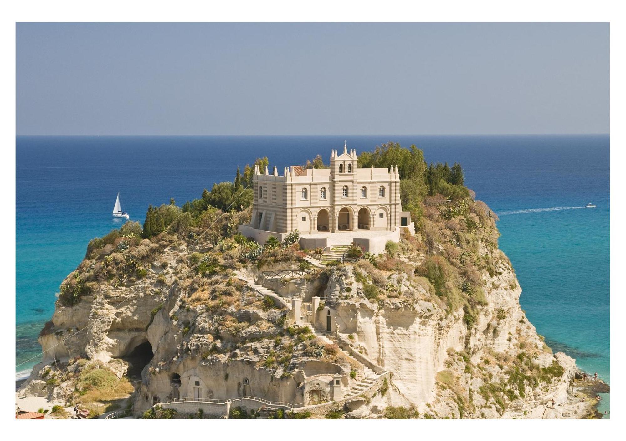 Accommodetion "Mare Grande" โตรเปอา ภายนอก รูปภาพ